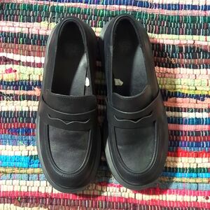 Chunky platform loafer